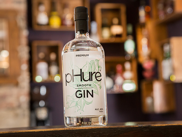 pHure, welsh craft gin, craft gin, gin