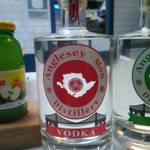 Anglesey Mon Vodka 37.5%